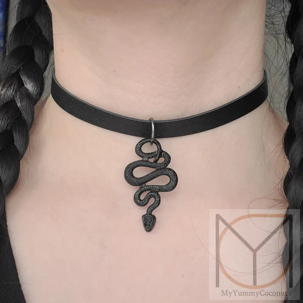 Gothic Black Scale Snake Choker Necklace For Men And Women Jewelry