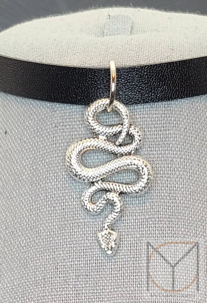 Gothic Black Scale Snake Choker Necklace For Men And Women Jewelry
