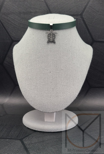 Elegant Turtle Choker Necklace of Longevity For Men and Women from the Cute Finds Collection