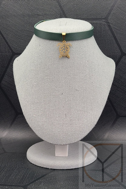 Elegant Turtle Choker Necklace of Longevity For Men and Women from the Cute Finds Collection