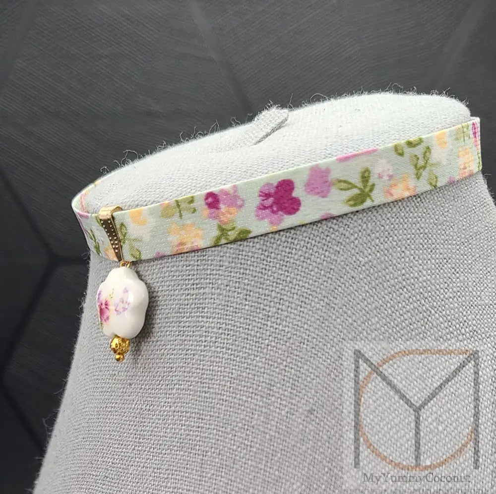 Choker Necklace Gold Porcelain Jewelry