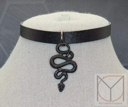 Gothic Black Scale Snake Choker Necklace For Men And Women / Long 36 Cm Jewelry